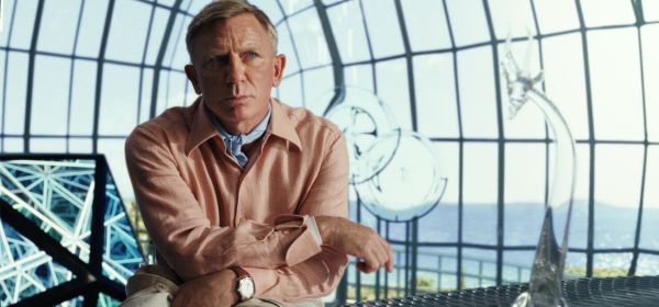 ‘Glass Onion: A Knives Out Mystery’ (2022) | Movie Review
